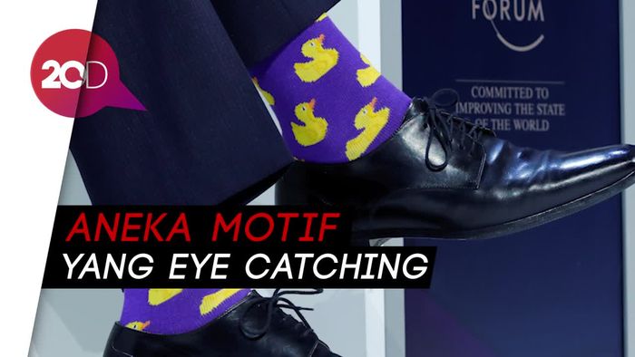 Kaos Kaki Nyentrik PM Kanada Justin Trudeau yang Curi Perhatian