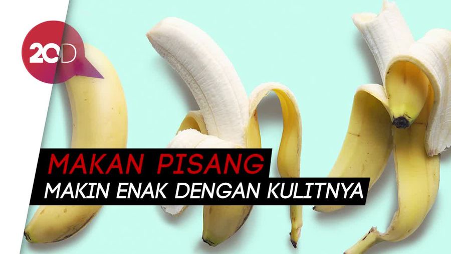 Makan Pisang Makin Enak dengan Kulitnya