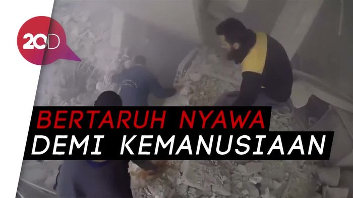 Aksi Relawan di Tengah Bombardir Peluru Artileri di Suriah