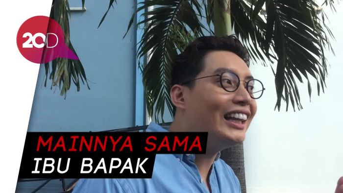 Ayu Ting Ting Ditolak Geng Luna Maya Cs?