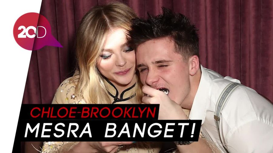 Momen Kemesraan Brooklyn Beckham di Ultah Chloe Moretz