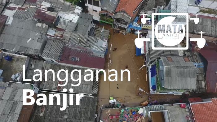Potret Lensa Drone: Padatnya Rumah di Kebon Pala yang Dikepung Banjir