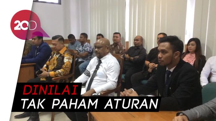 Gugatan Cerai Atas Nama Taqi Malik Ditolak