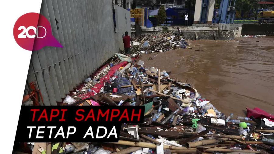 Kemarin Malam Hujan, Pintu Air Manggarai Aman