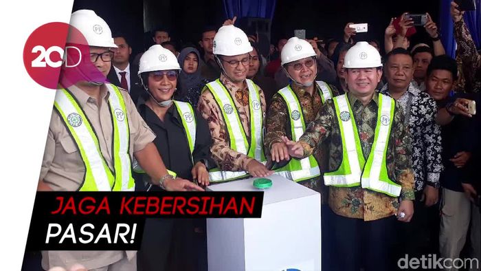 Resmikan Proyek Pasar Ikan Muara Baru, Bu Susi Beri Pesan ke Anies