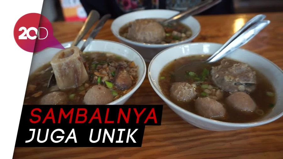 Bakso Sumsum hingga Bakso Granat Pedas Ada di Sini