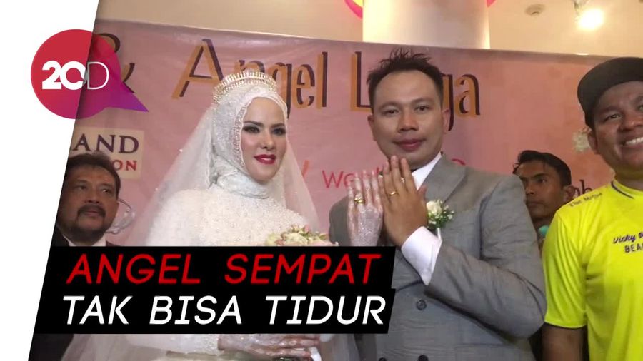 Senyum Sumringah Vicky Prasetyo dan Angel Lelga