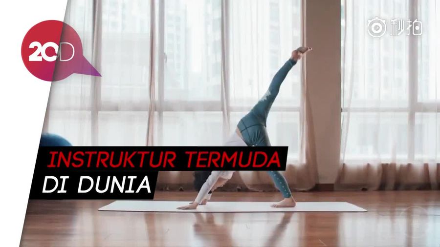 Keren! Baru Berusia 7 Tahun Sudah Jadi Instruktur Yoga