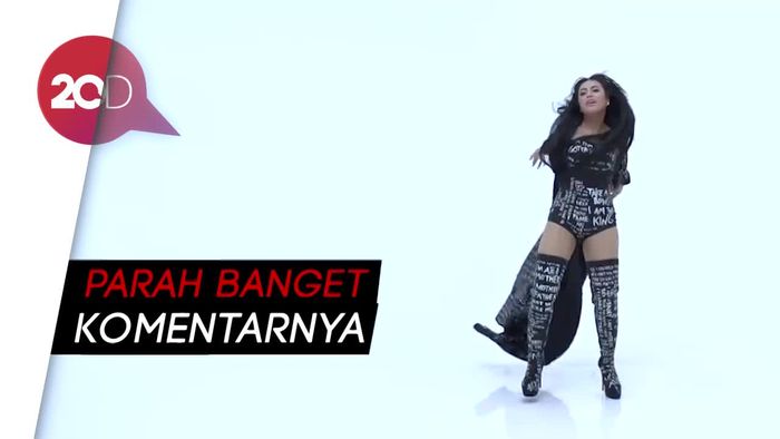 Anaknya Disinggung Netizen, Denada Marah Besar!