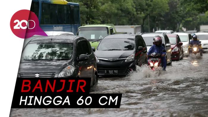 Ada Banjir dan Macet Parah, Hindari Jalan Yos Sudarso