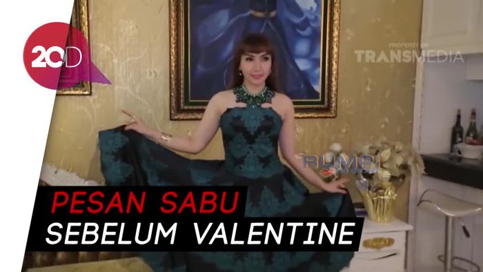 Roro Fitria Ditangkap Saat Fotografer Mau Antar Sabu ke Rumahnya