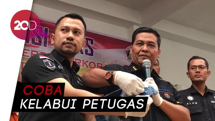 Dhawiya Simpan Sabu di Dompet hingga Kotak Makeup