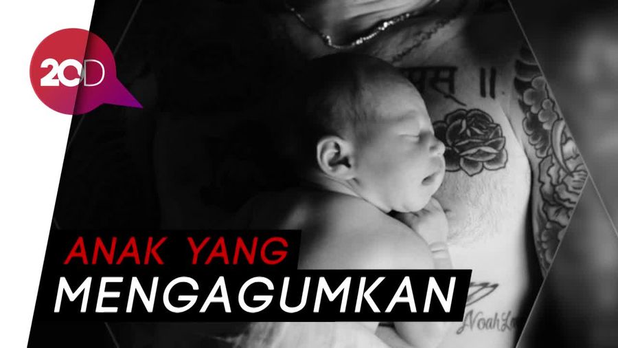 Arti Nama Anak Kedua Adam Levine dan Behati Prinsloo