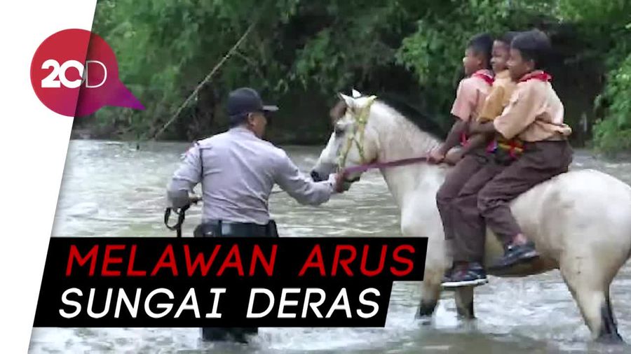 Kenalin Nih Si Kuncung, Pahlawan Desa Opo-opo