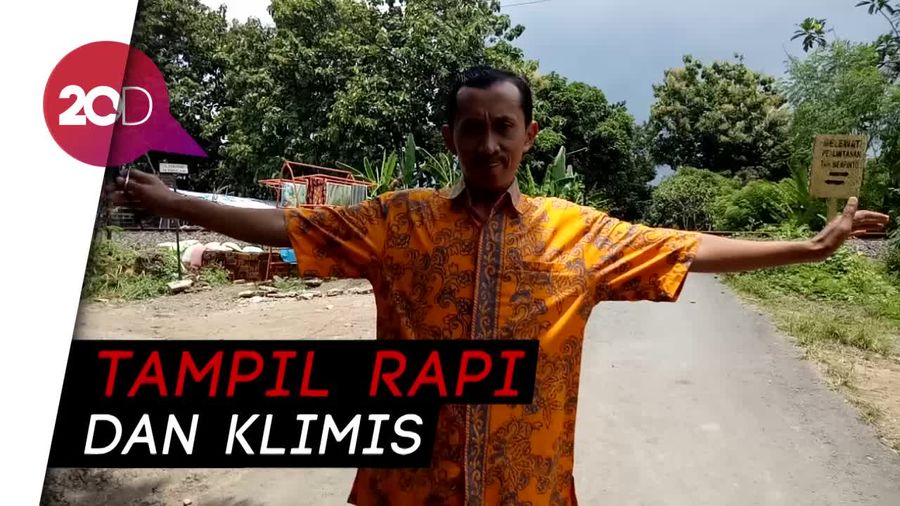 Mas Siswandi, Barber Plus Penjaga Lintasan KA 