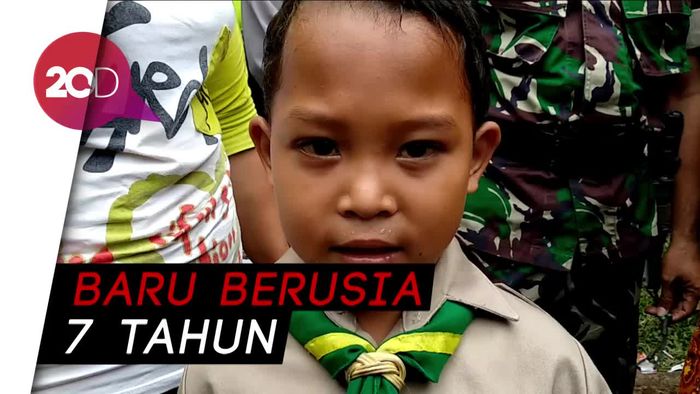 Kisah Pilu Bocah Eka, Seorang Yatim dan Ditinggal Ibu