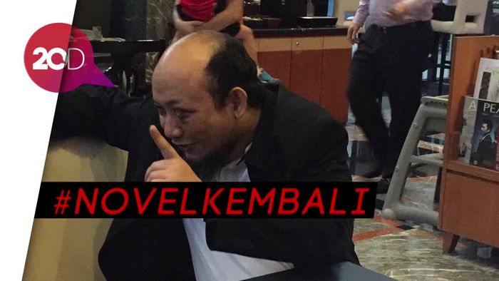 Panggung dan Karangan Bunga Sambut Novel di KPK 