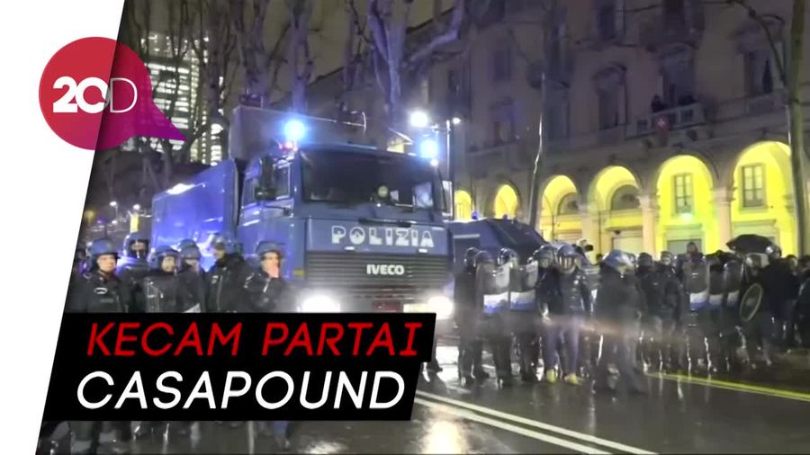 Demonstran Antifasis di Italia Bentrok dengan Polisi