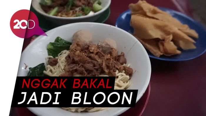 Mie Ayam dan Mie Yamien Murah Enak Ada di Sini