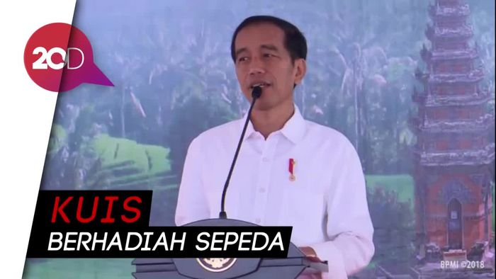 Jawaban Ikan Putri Duyung Bikin Jokowi Terkekeh