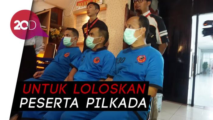 Komisioner KPU dan Ketua Panwaslu Garut Jadi Tersangka Suap