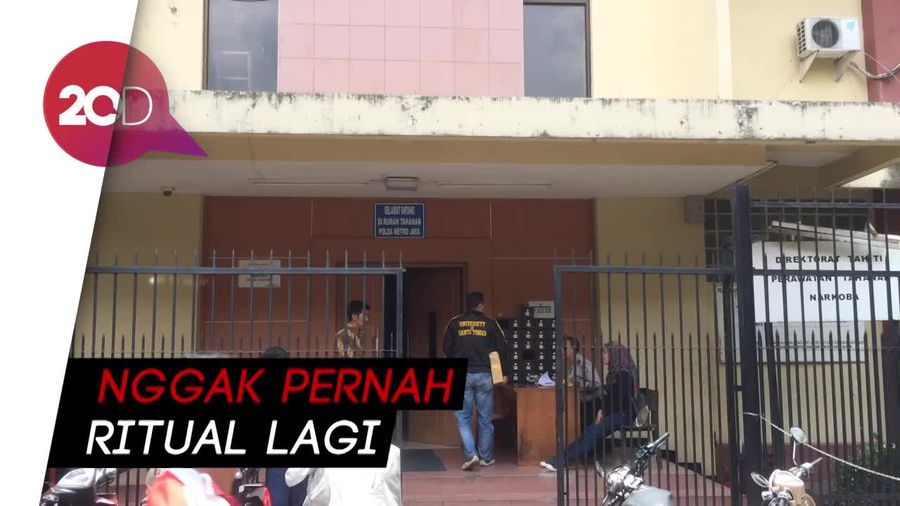 Roro Fitria Semakin Religius Selama di Tahanan
