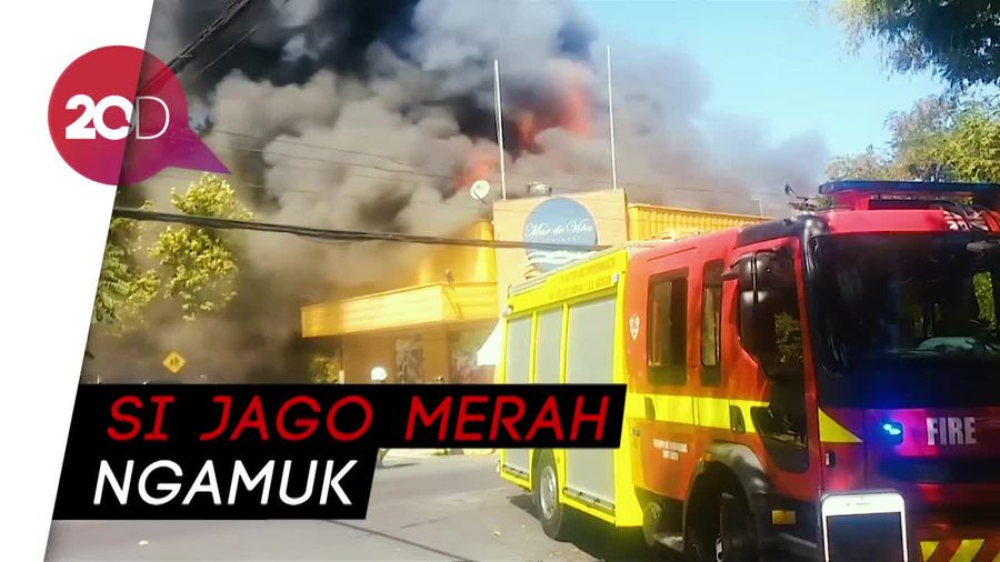  Kebakaran Dahsyat Melahap Restoran di Chili