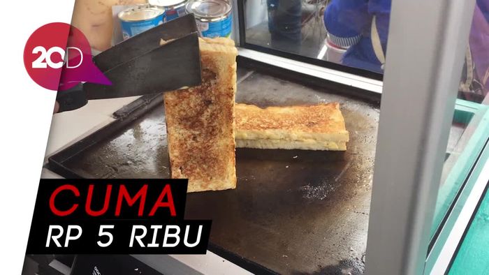 Icip-icip Roti Bakar Aneka Rasa yang Murah Meriah