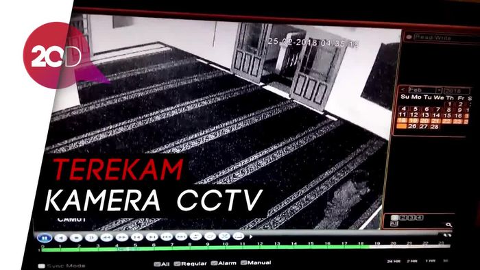 Rekaman CCTV Muazin di Cakung Meninggal Saat Kumandangkan Azan 