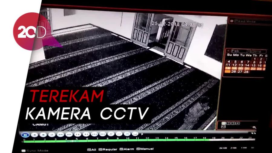 Rekaman CCTV Muazin di Cakung Meninggal Saat Kumandangkan Azan 