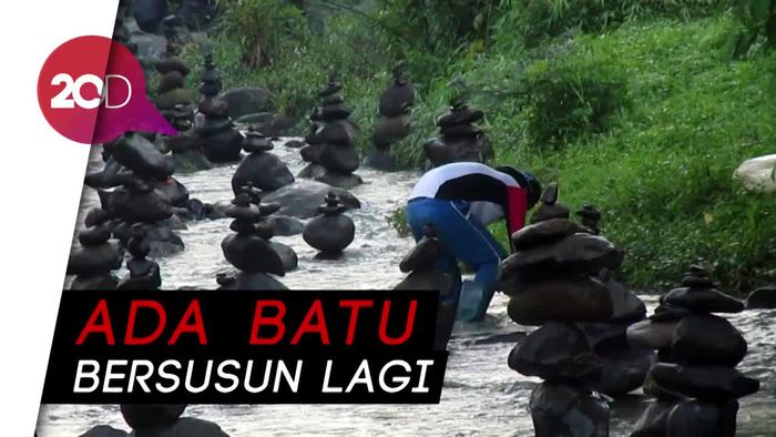 Muncul Lagi Batu Bersusun di Sungai, Ada 99 Susun
