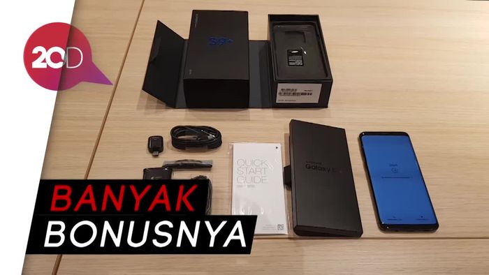 Unboxing Samsung Galaxy S9 dan S9+ di Barcelona