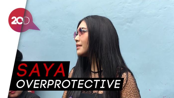 Denada Tak Izinkan Anak Punya Media Sosial