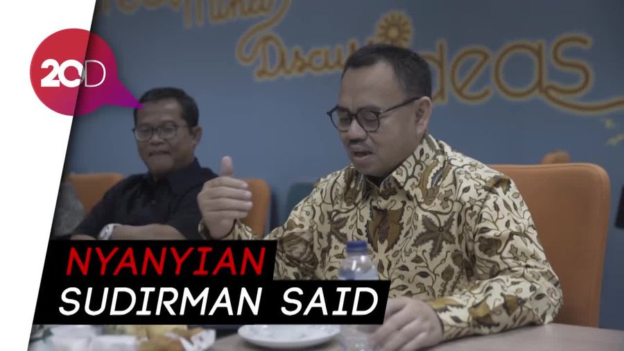 Sudirman Said Ungkapkan Isi Hati Lewat Nyanyian