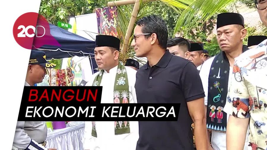 Ajari Berwirausaha, Sandi Buka Program OK OCE untuk Keluarga