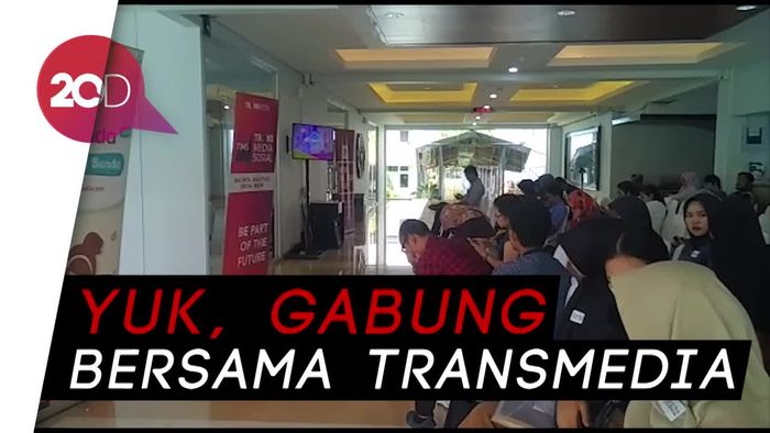 Ribuan Orang Antusias Ikuti Tes Masuk Transmedia DDP di Yogyakarta
