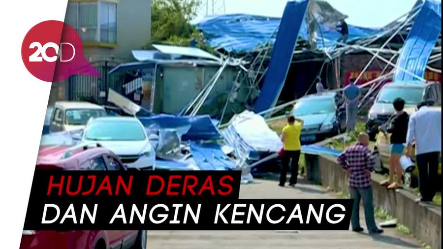 Ganasnya Badai di China yang Robohkan Atap Bandara