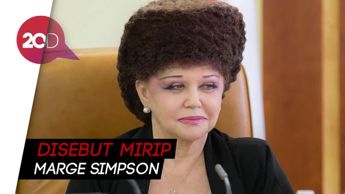 Nyentrik! Gaya Rambut Senator Rusia Ini Nyuri Perhatian Netizen
