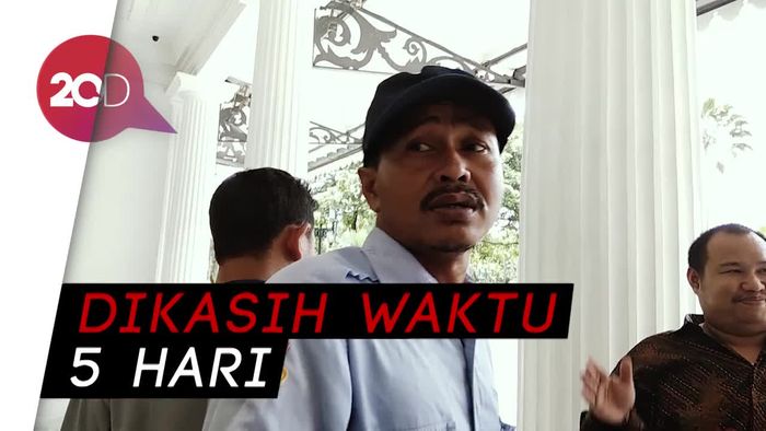 Sopir Angkot Somasi Anies, Minta Jalan Jatibaru Dibuka 