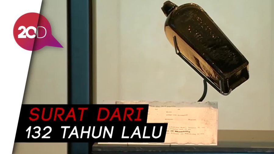 Melihat Pesan dalam Botol Tertua di Dunia