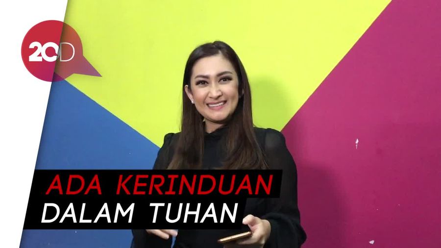 Nafa Urbach Senang Zack Lee Kembali Dalami Agama
