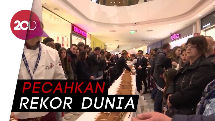 Melihat Proses Pembuatan Tiramisu Terpanjang di Dunia