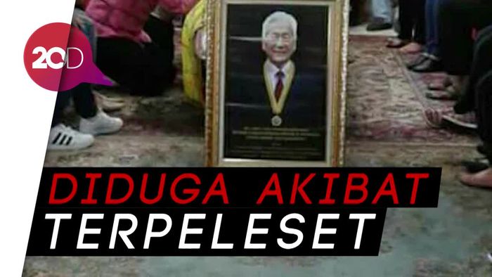 Pendiri Matahari Meninggal Dunia di Sungai Ciliwung