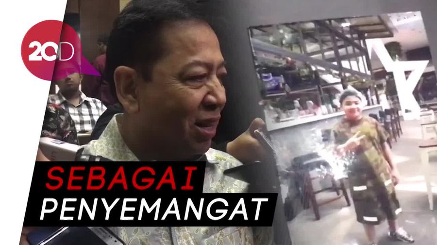 Saat Novanto Pamer Foto Anak Sebelum Sidang