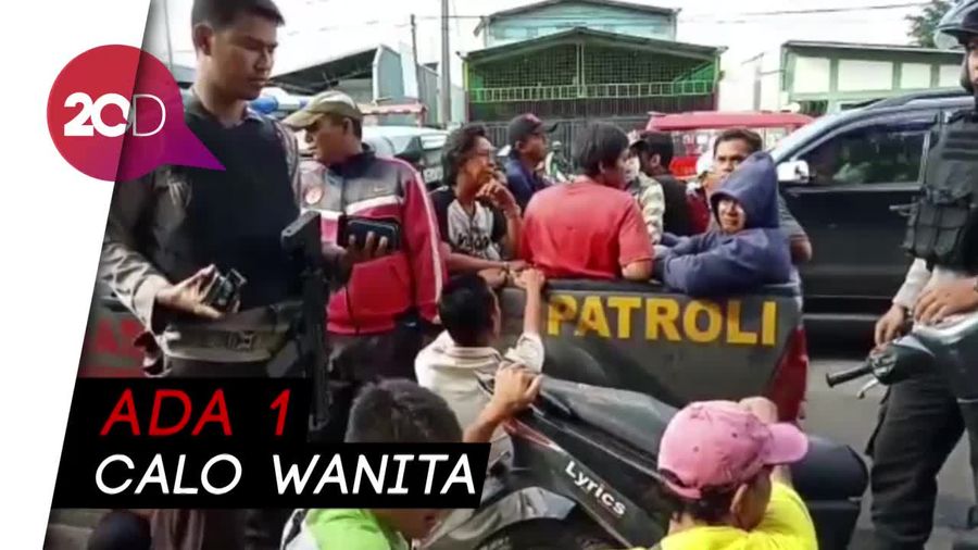 Terciduk! 22 Calo Uji Kir Gentayangan di PKB Ujung Menteng