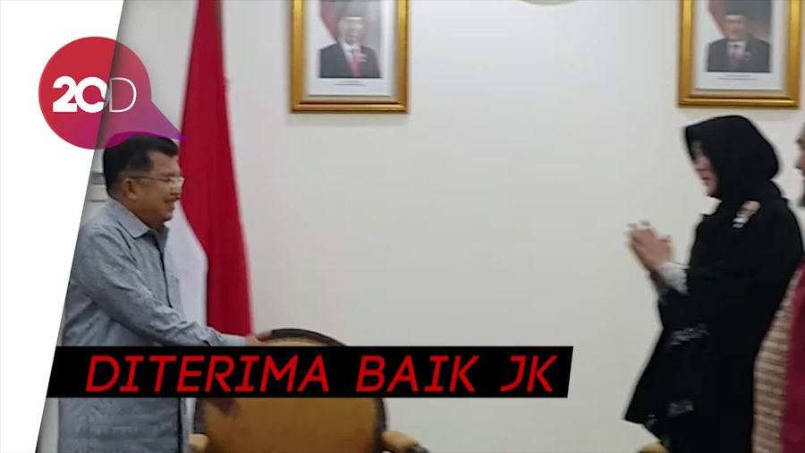 Suasana Audiensi Jusuf Kalla dengan Para Pemain Lima Penjuru Masjid