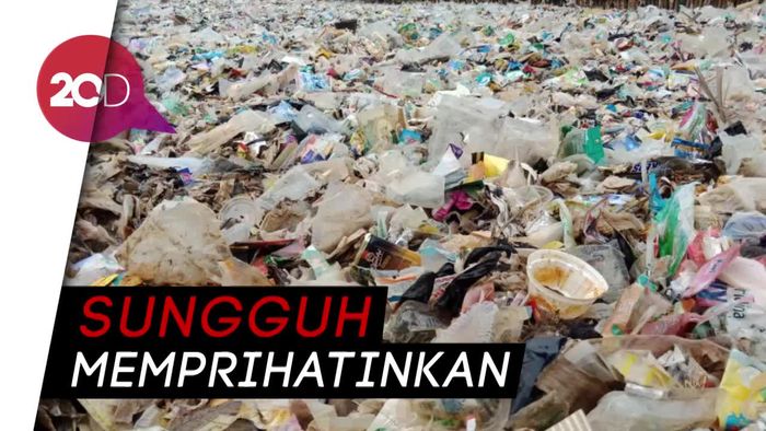 Melihat Lagi Lautan Sampah di Teluk Jakarta