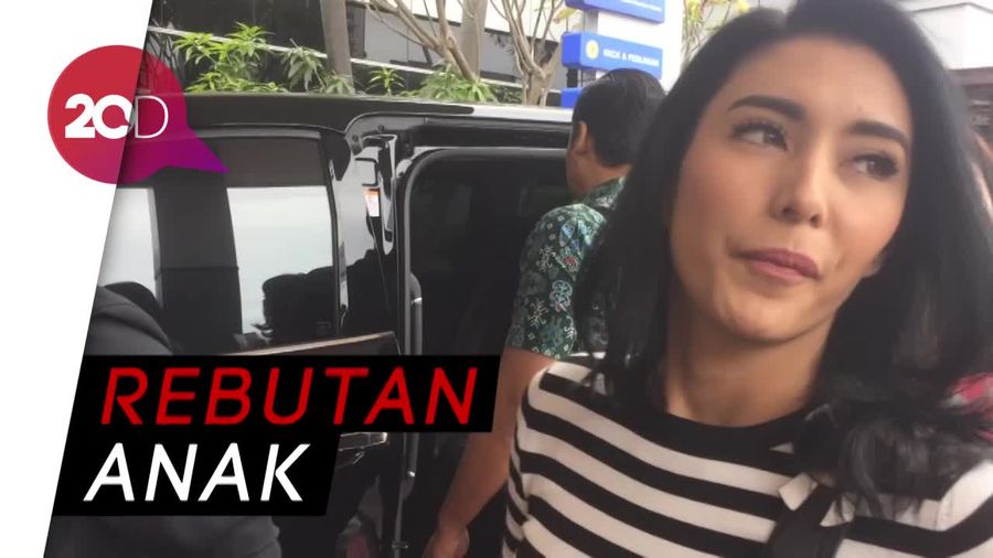 Tyas Mirasih Laporkan Nenek Amandine ke Polda