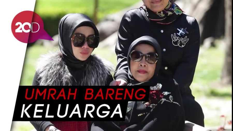 Wow! Umrah Syahrini dengan First Travel Habiskan Rp 1 Miliar