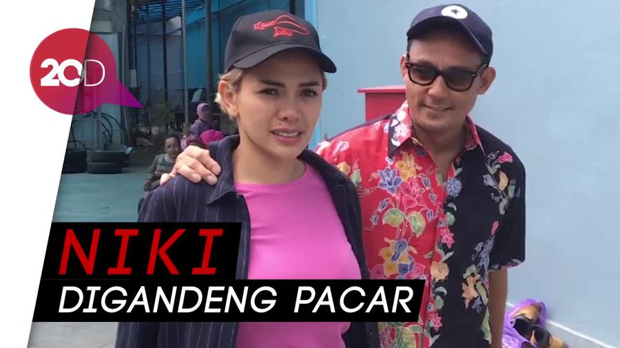 Cieee... Sakit, Nikita Mirzani Dijemput Pacar